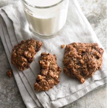 Chocolate-Oatmeal Cookies