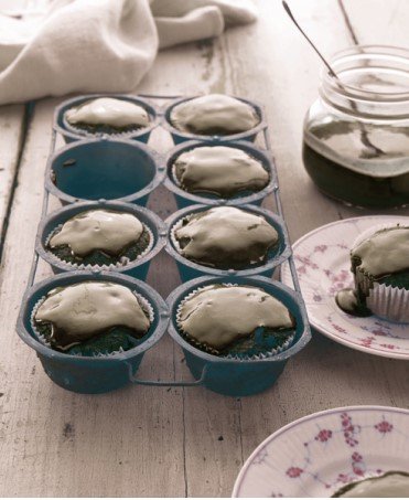 Sticky Toffee Figgy Cupcakes