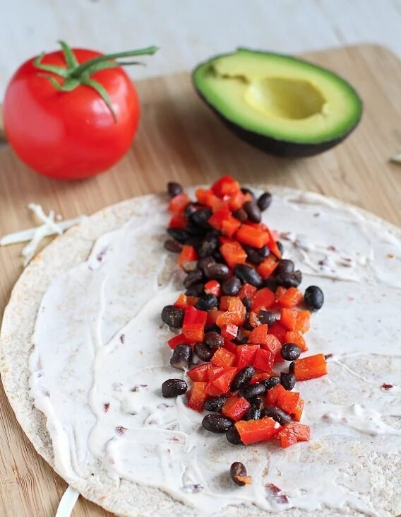 Breakfast With Avocado & Yogurt